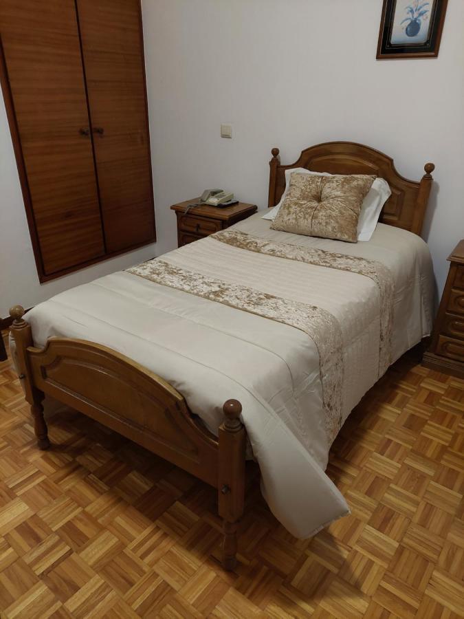 维拉·雷阿尔Residencial Real - Antiga Rosas住宿加早餐旅馆 外观 照片
